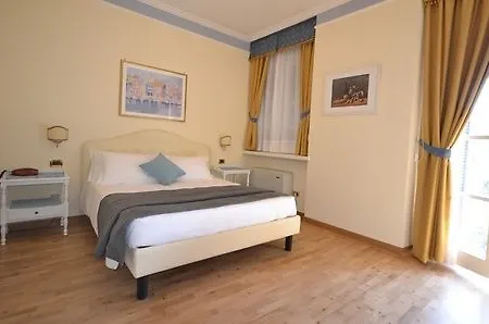Erica 4* Градо